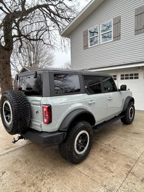 2022 Ford Bronco Outer Banks Advanced