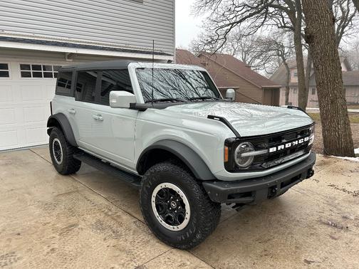 2022 Ford Bronco Outer Banks Advanced