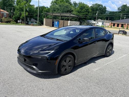 Black 2023 Toyota Prius LE