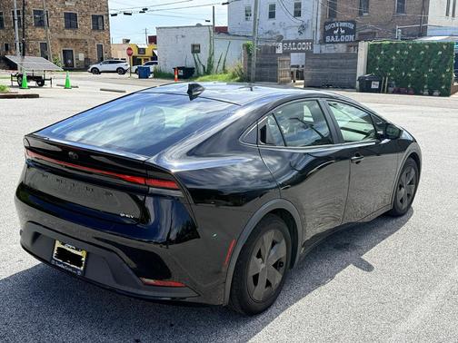 Black 2023 Toyota Prius LE