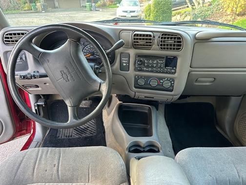 1998 Chevrolet S-10 LS Extended Cab