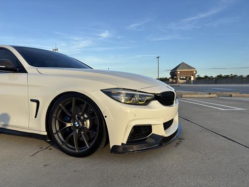 2019 BMW 440 i
