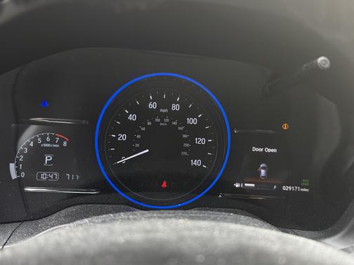White 2022 Honda HR-V EX