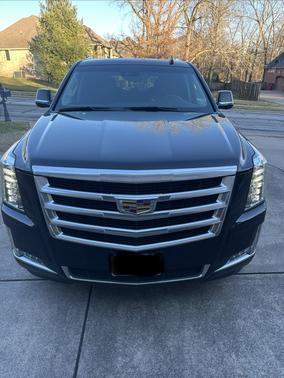 2016 Cadillac Escalade Luxury