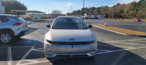 2024 Hyundai IONIQ 5 SEL