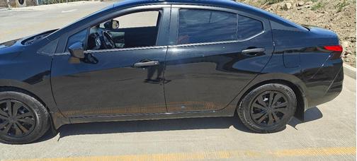 Black 2021 Nissan Versa 1.6 S