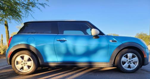 Blue 2016 MINI Hardtop Cooper