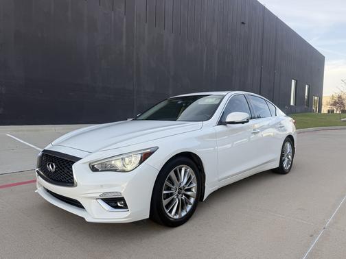 White 2021 INFINITI Q50 3.0t LUXE