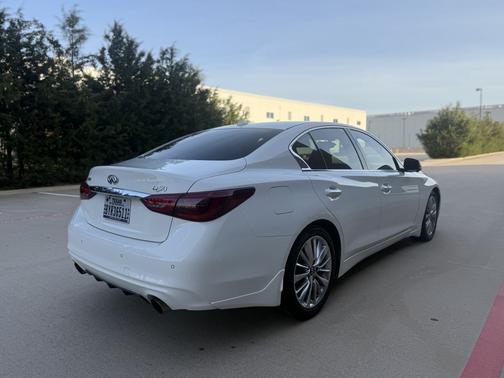 White 2021 INFINITI Q50 3.0t LUXE