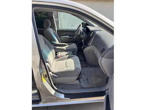 2008 Toyota Sienna LE