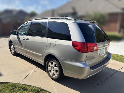 2008 Toyota Sienna LE