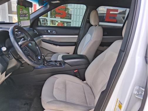2018 Ford Explorer Base