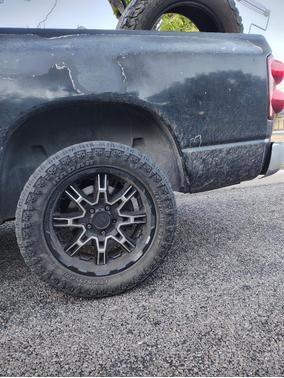 Black 2008 Dodge Ram 1500 SLT Quad Cab