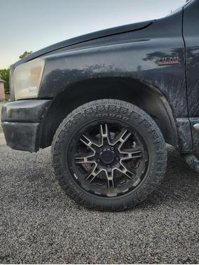 Black 2008 Dodge Ram 1500 SLT Quad Cab