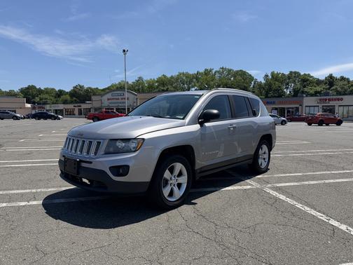 Silver 2016 Jeep Compass Sport
