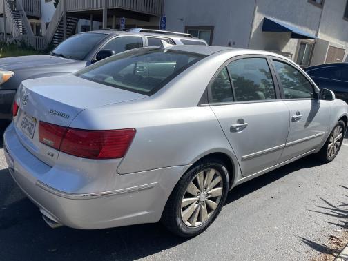 2009 Hyundai SONATA Limited