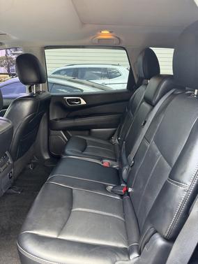 2015 Nissan Pathfinder Platinum
