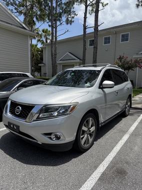 2015 Nissan Pathfinder Platinum