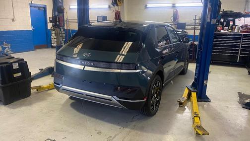Green 2022 Hyundai IONIQ 5 SEL