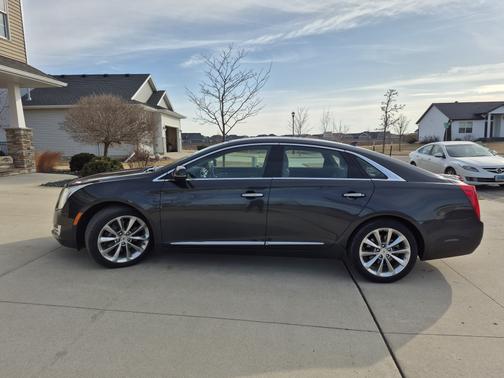 2013 Cadillac XTS Luxury