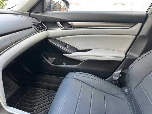 2020 Honda Accord Hybrid Base