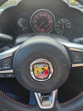 2020 FIAT 124 Spider Abarth