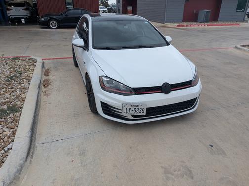 2015 Volkswagen Golf GTI 2.0T Autobahn 4-Door