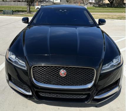 2017 Jaguar XF 35t Premium