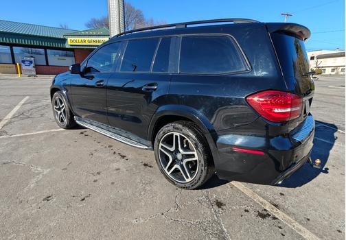 2017 Mercedes-Benz GLS 550 4MATIC