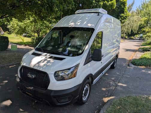 2022 Ford Transit-250 Base