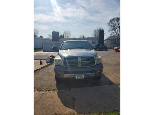 2006 Dodge Ram 1500 Laramie Mega Cab
