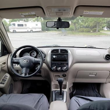 Green 2005 Toyota RAV4 Base