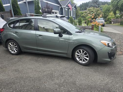 2014 Subaru Impreza 2.0i Premium