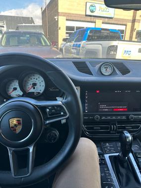 2021 Porsche Macan Macan GTS