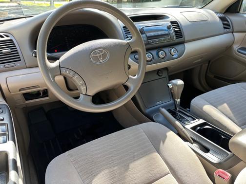 2006 Toyota Camry LE