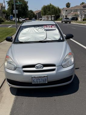 Silver 2009 Hyundai Accent GS
