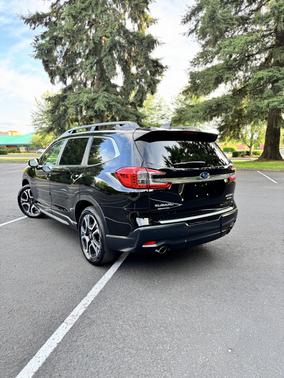 2023 Subaru Ascent Limited 8-Passenger