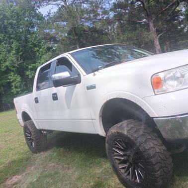 White 2007 Ford F-150 Lariat SuperCrew
