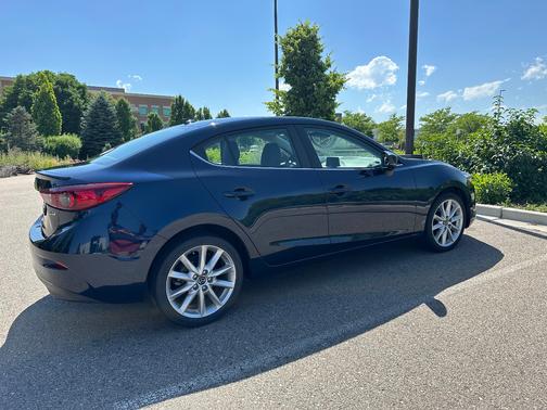 2017 Mazda Mazda3 Grand Touring