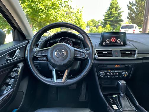2017 Mazda Mazda3 Grand Touring