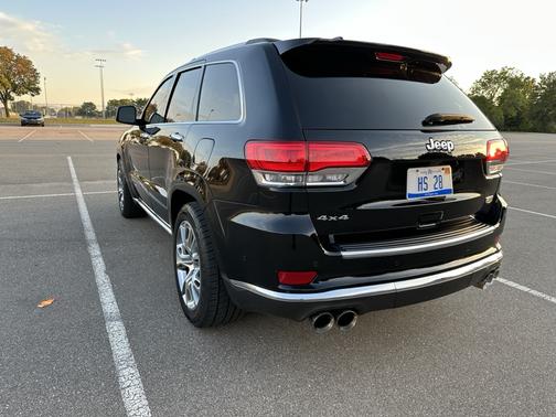 2017 Jeep Grand Cherokee Summit