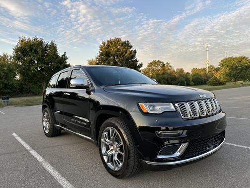 2017 Jeep Grand Cherokee Summit