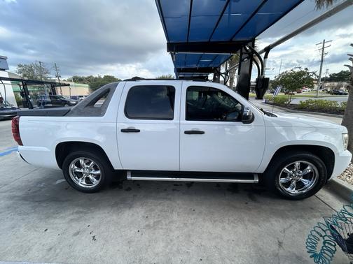 2009 Chevrolet Avalanche 1500 LTZ