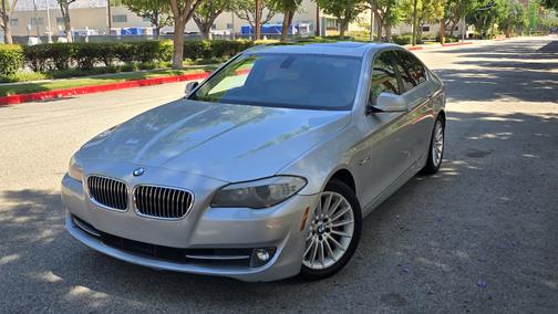Silver 2011 BMW 535 i
