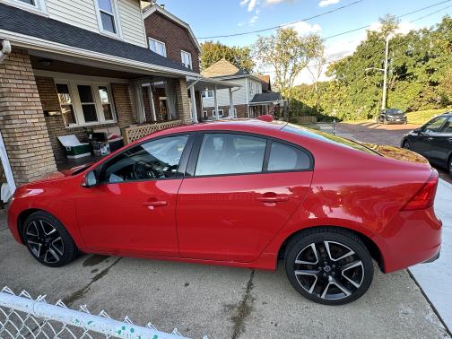 2018 Volvo S60 T5 Dynamic
