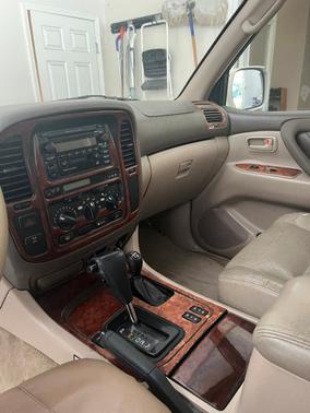 2000 Toyota Land Cruiser Base