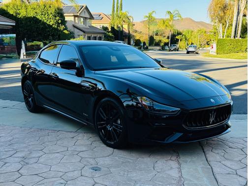 2018 Maserati Ghibli GranSport