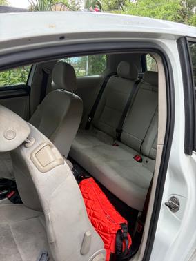 White 2016 Volkswagen Golf TSI 2-Door