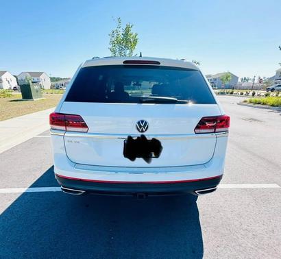 2022 Volkswagen Atlas 3.6L SE w/Technology