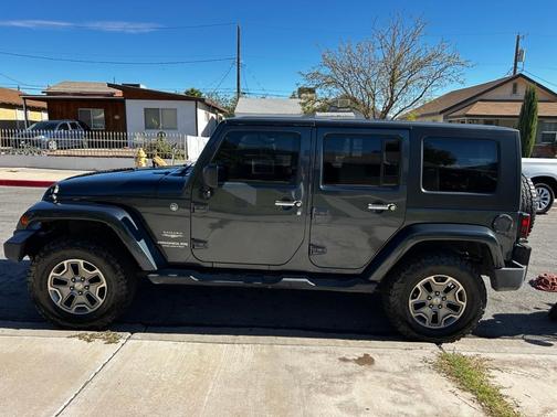 Blue 2007 Jeep Wrangler Unlimited Sahara